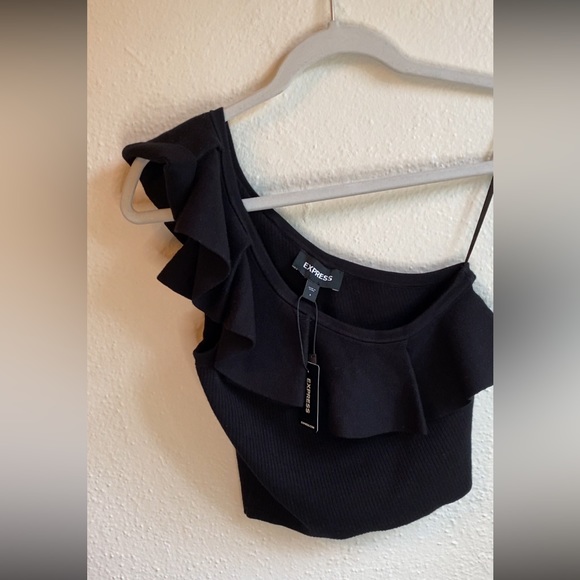 Body Contour Ruffle One Shoulder Cropped Sweater Tank — BLACK SIZE SMALL — NWT - Picture 3 of 8